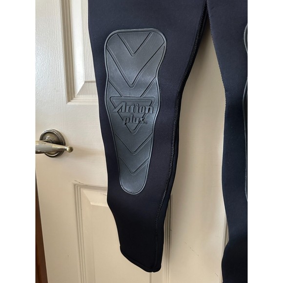 NEW Wet Suit Action Plus Full Body Neoprene Purple Yellow Made in USA Large - Picture 4 of 13